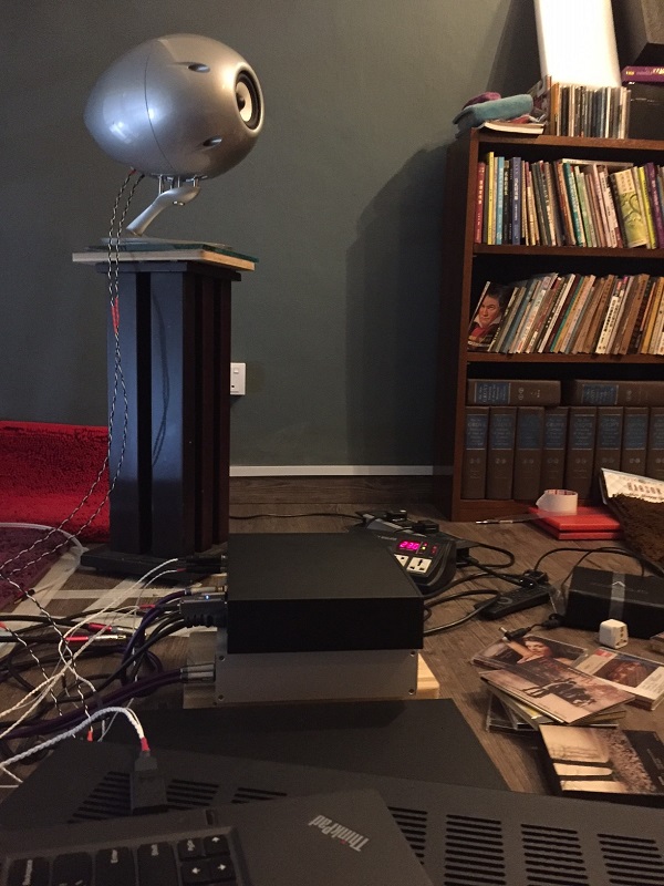 Audiocadabra-Optimus-And-Ultimus-Cables-In-Use