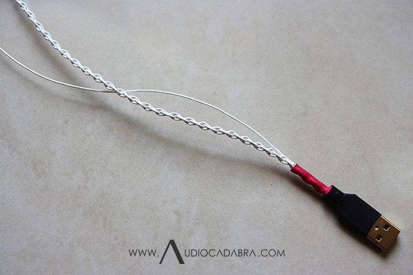 Audiocadabra-Ultimus3-Handcrafted-Solid-Silver-Power-Isolated-USB Cables-