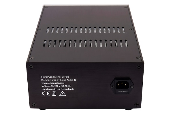 akiko-audio-power-conditioner-corelli-rear-view-audiocadabra