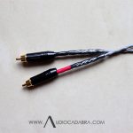 Audiocadabra-Xtrimus2-Solid-Silver-SuperQuiet-RCA-Cables-Mkl—Directionality-Marked