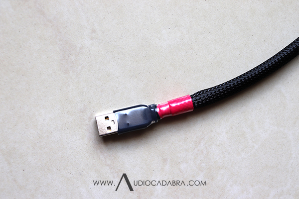 Audiocadabra-Xtrimus-Solid-Silver-SuperQuiet-USB-Cable-With-Type-A-Connector